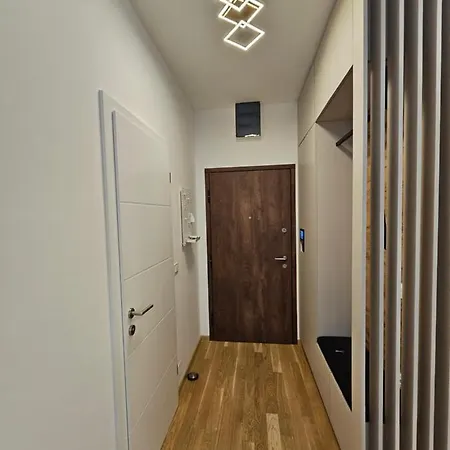 Jupiter Banaj Luka Apartment *